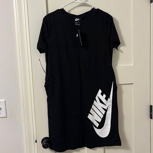 Nike Girl’s Dress